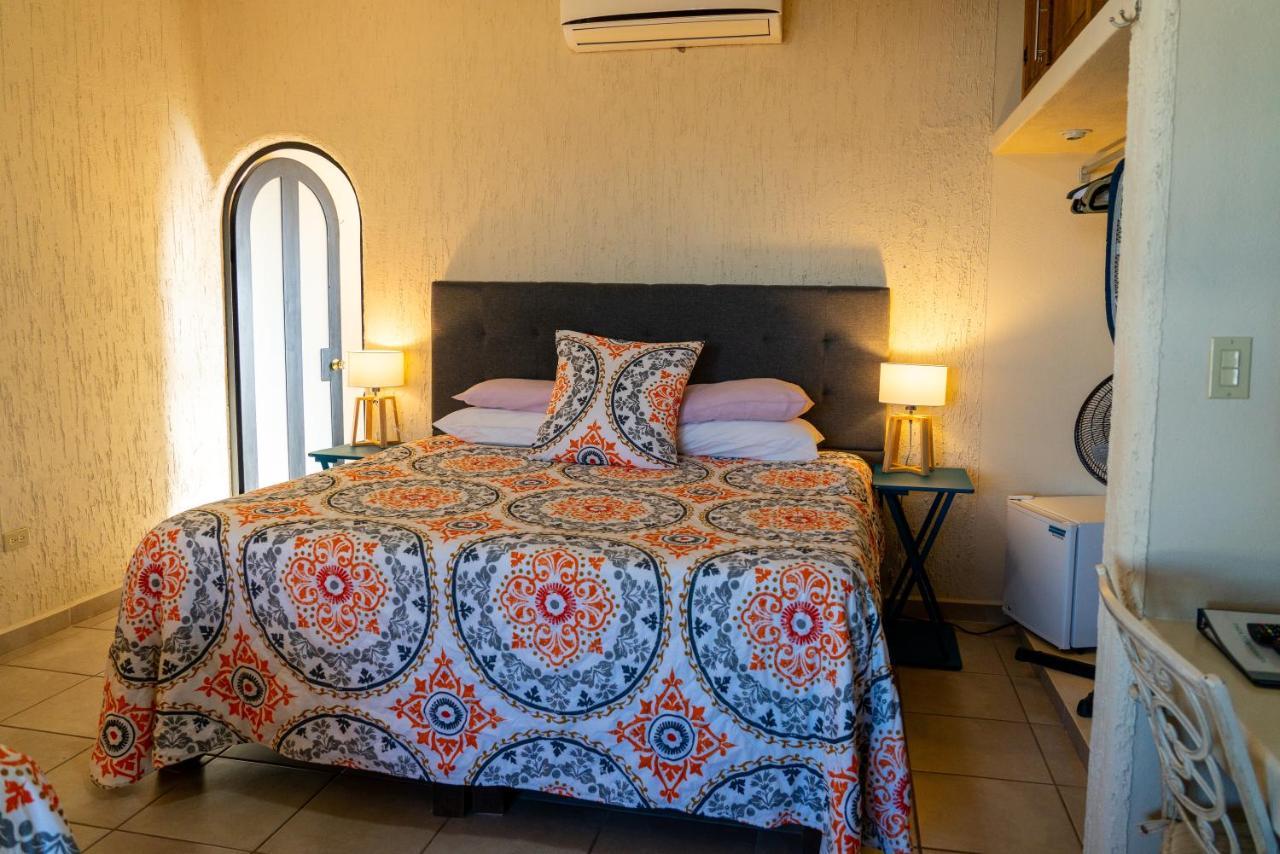 Casa Kootenay Waterfront Bnb La Paz Esterno foto