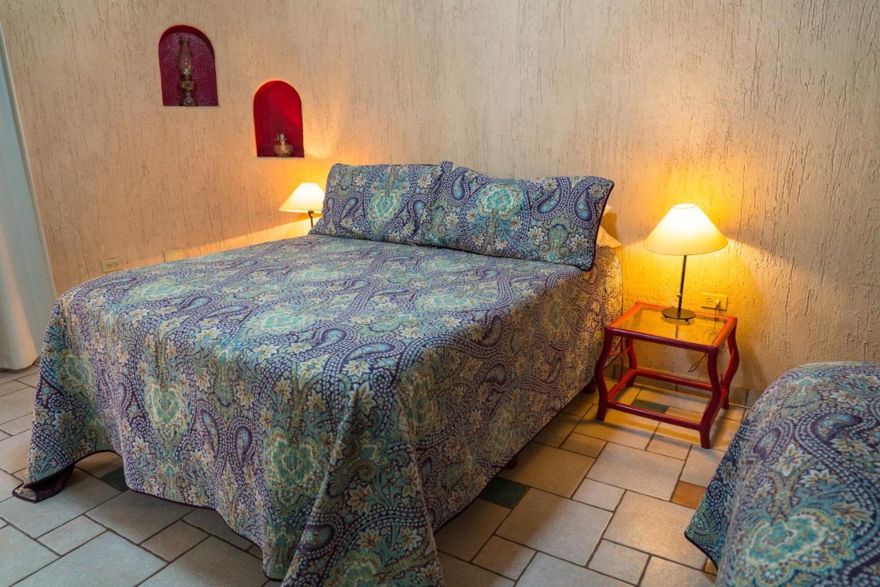 Casa Kootenay Waterfront Bnb La Paz Esterno foto