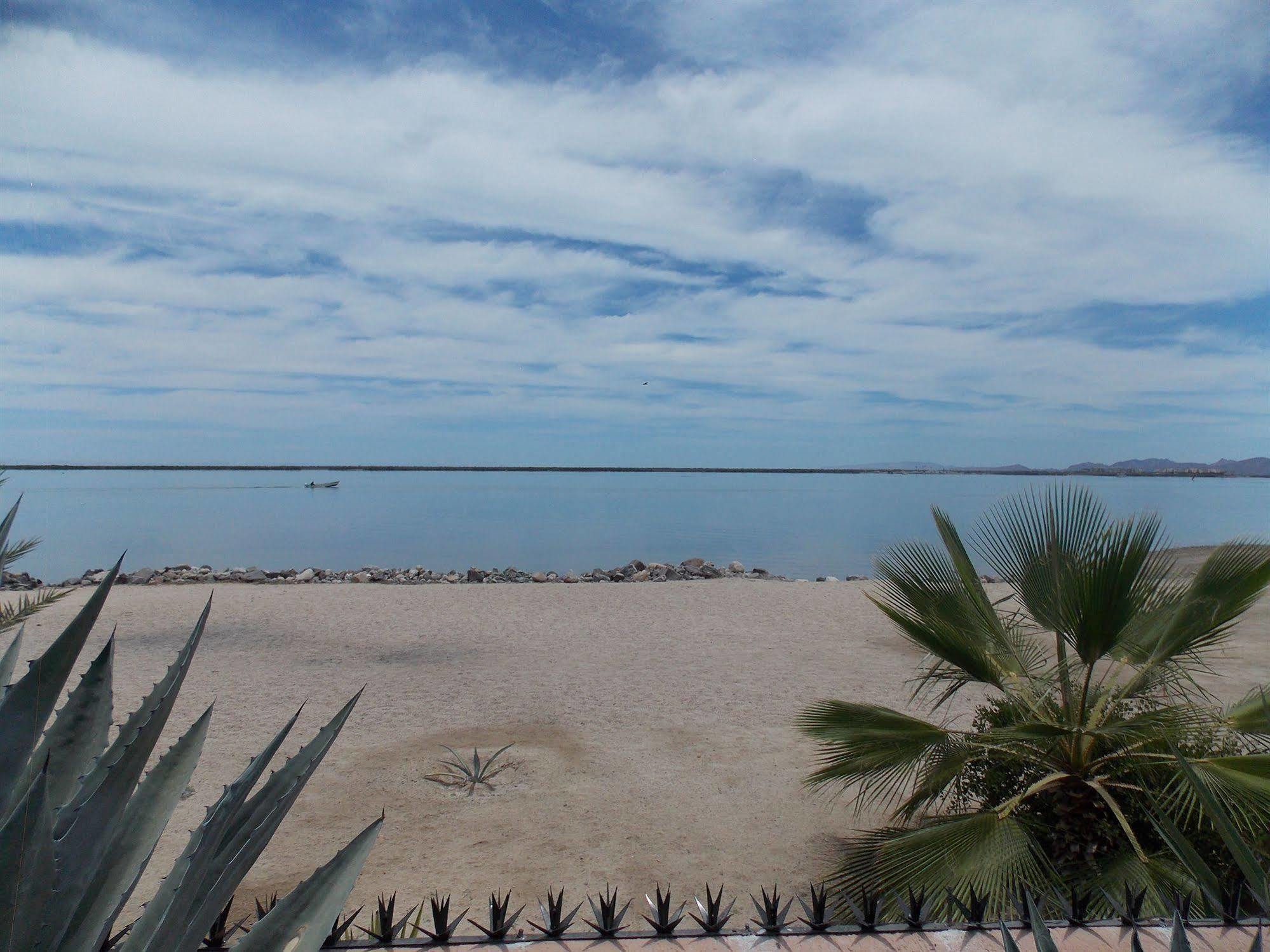 Casa Kootenay Waterfront Bnb La Paz Esterno foto